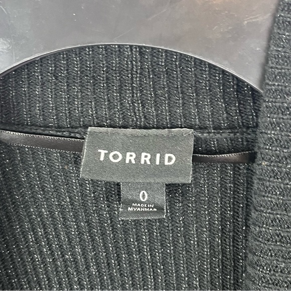 TORRID Black Metallic Open Front Long Sleeves Waterfall Cardigan, Size 0X - Picture 3 of 7